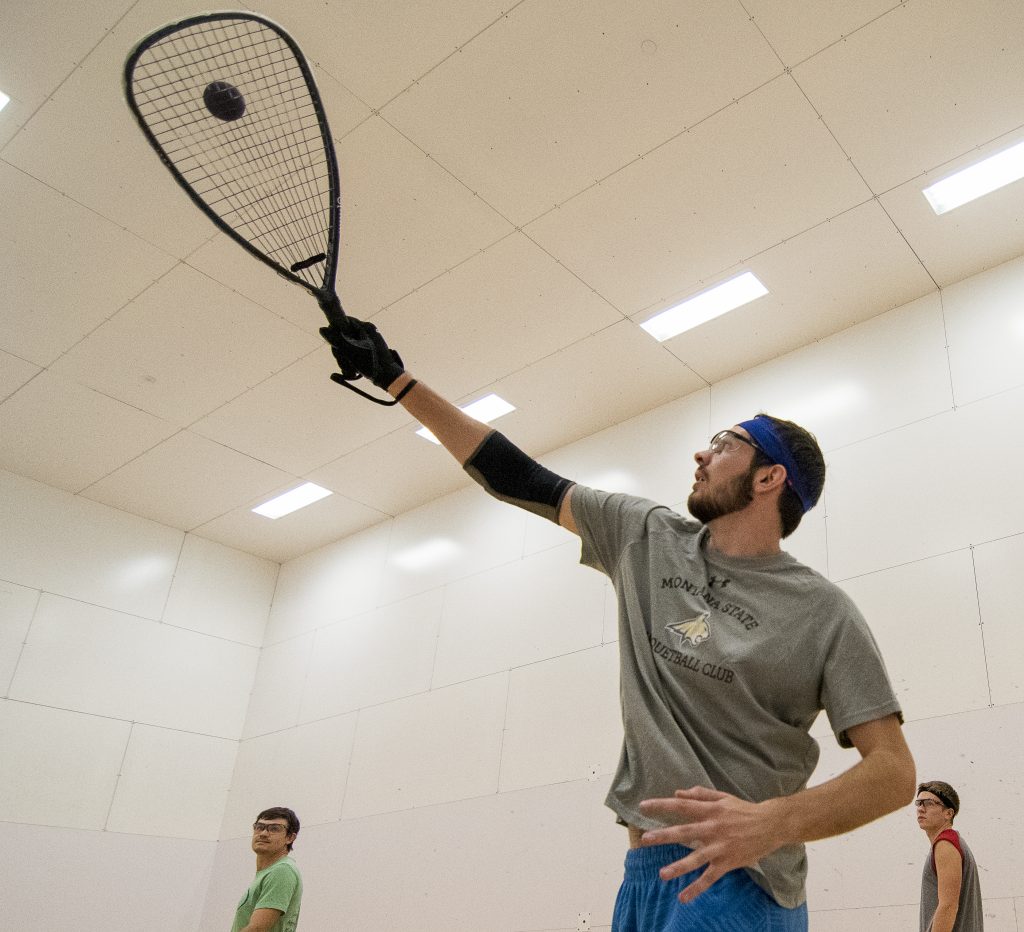 Racquetball Club Looking to make a splat on campus Daily Racquetball